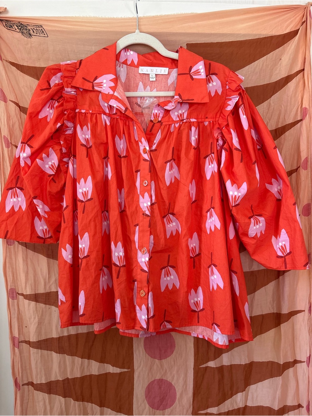 Karlie Red Button-Front Puff Sleeve Floral Blouse
